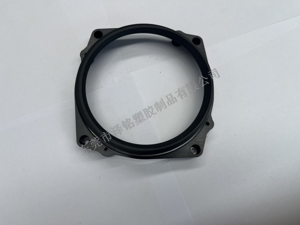 泽铭告诉您塑胶模具厂是做什么的